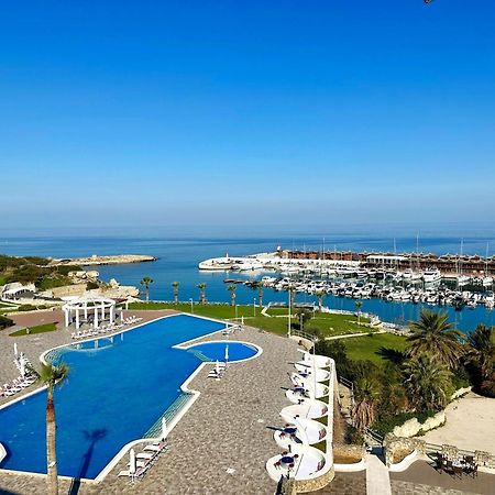 Jasmine Court Hotel Girne Buitenkant foto