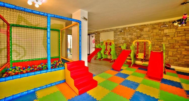Jasmine Court Hotel Girne Buitenkant foto